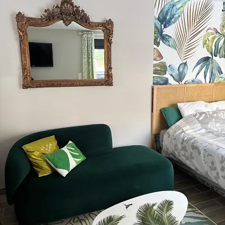 Elegance Et Tranquillite 아파트 *